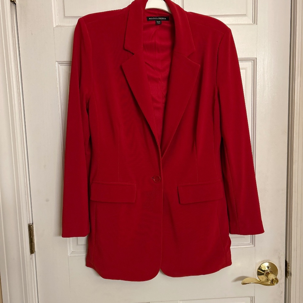 Boston Proper Beyond Travel boyfriend blazer in French Kiss, size 10